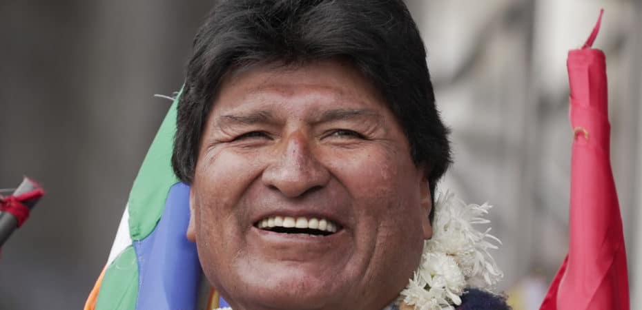Evo Morales anuncia su postulación a la presidencia de Bolivia, en medio de confrontación con gobierno