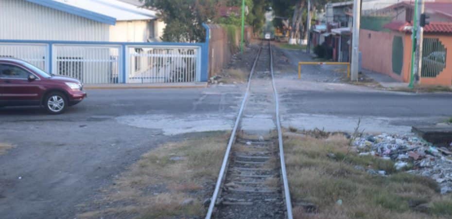 Cruce de Metalco en Tibás estará cerrado el fin de semana por mejoras en línea del tren