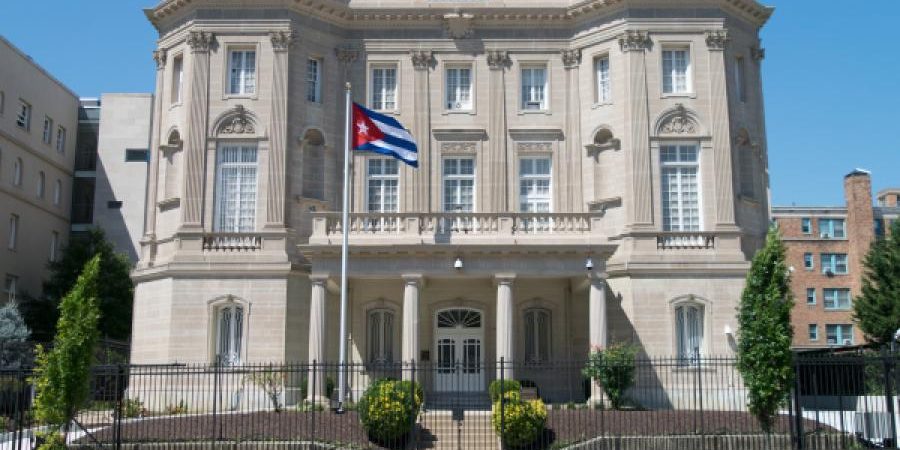 EE.UU. condena “duramente” el ataque a la embajada de Cuba en Washington