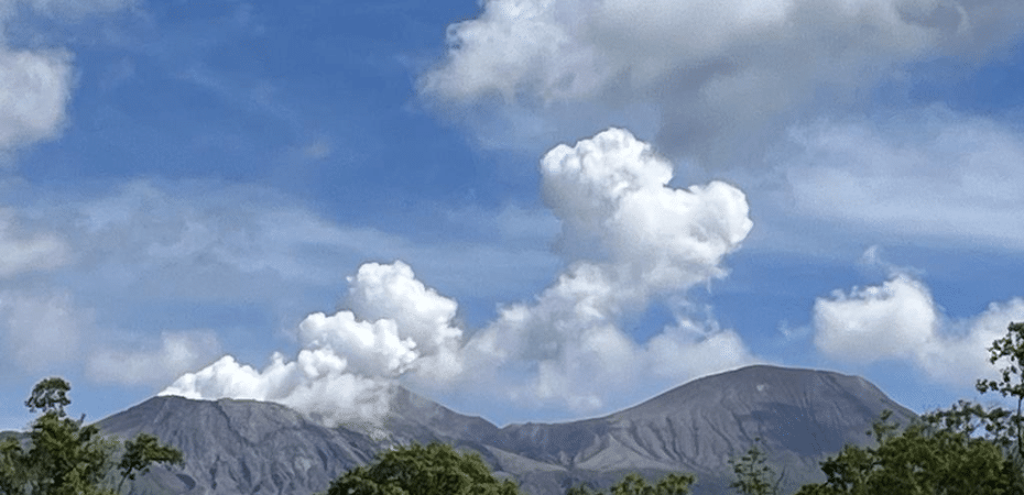 Ovsicori reporta alta actividad del volcán Rincón de la Vieja: “entró en un nuevo período eruptivo”