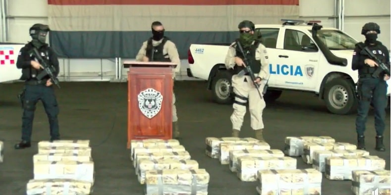Policías decomisan 500 kilos de cocaína que iban en contenedor con destino a Europa desde APM Terminals