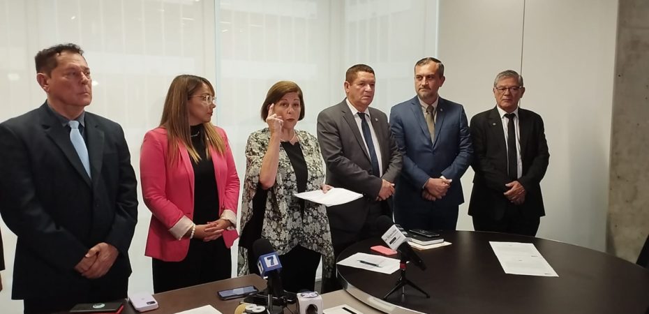 Votos del oficialismo serían claves en elección de presidencia legislativa: “Aquí nos volvemos sexy”, dice Pilar Cisneros