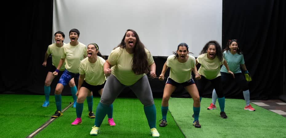 Teatro Nacional estrena tragicomedia basada en el futbol femenino: se llama ‘Play Off’