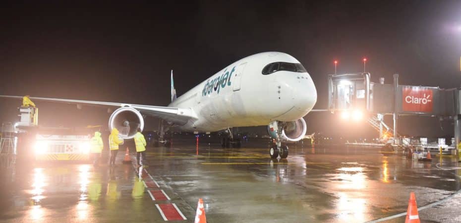 Iberojet inauguró vuelo desde España a Costa Rica utilizando combustible sostenible