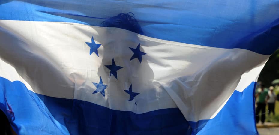 Exportadores piden gestión internacional para solventar problemas por visa a transportistas que impuso Honduras