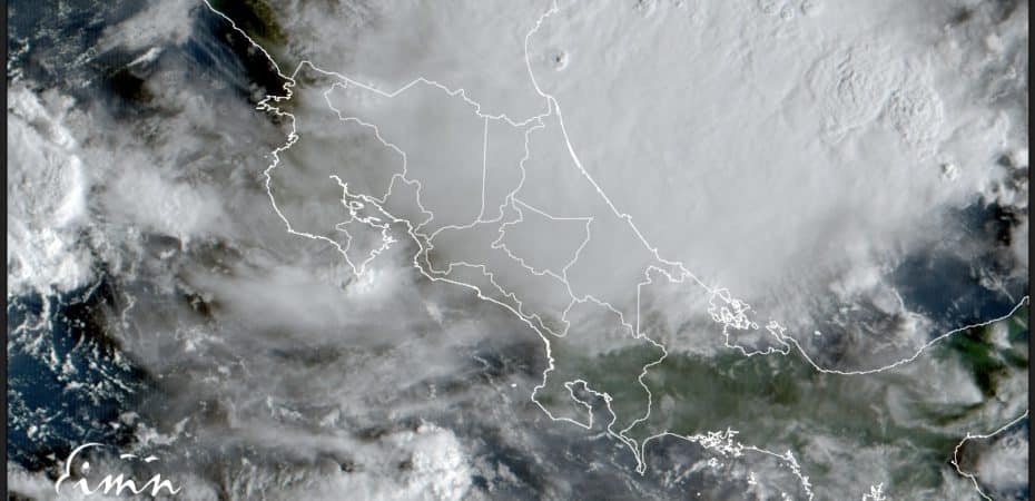 Ciclón tropical mantiene influencia indirecta en Costa Rica con nubosidad y lluvias fuertes