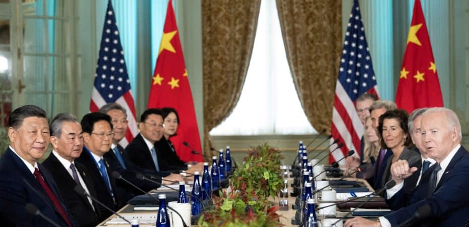 Joe Biden y Xi Jinping abogan por reducir tensiones en esperada reunión entre EE.UU. y China