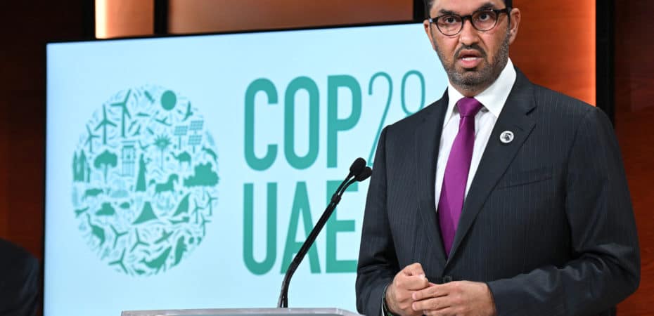 Emiratos Árabes Unidos es acusado de utilizar la cumbre climática COP28 para hacer negocios, publica BBC