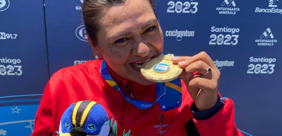 Costa Rica logra la primera medalla de oro en Juegos Parapanamericanos con Pilar Riveros en tiro con arco