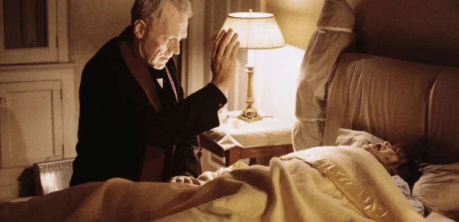 5 razones por las que “El exorcista” sigue siendo la película más aterradora del cine 50 años después de su estreno