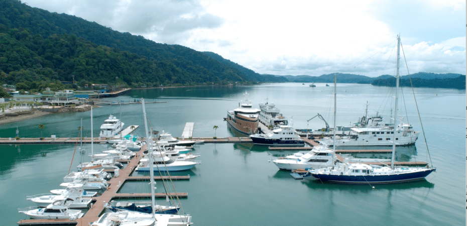 Marina Bahía Golfito invirtió $5 millones y creó 50 empleos con apertura de área comercial