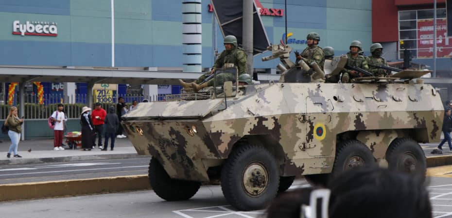 Ecuador se declara en “conflicto armado interno” tras ataque a TV en vivo