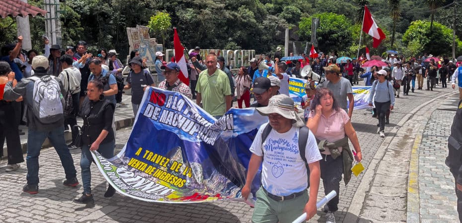 Protestas en Perú por venta virtual de entradas para ingresar a Machu Picchu