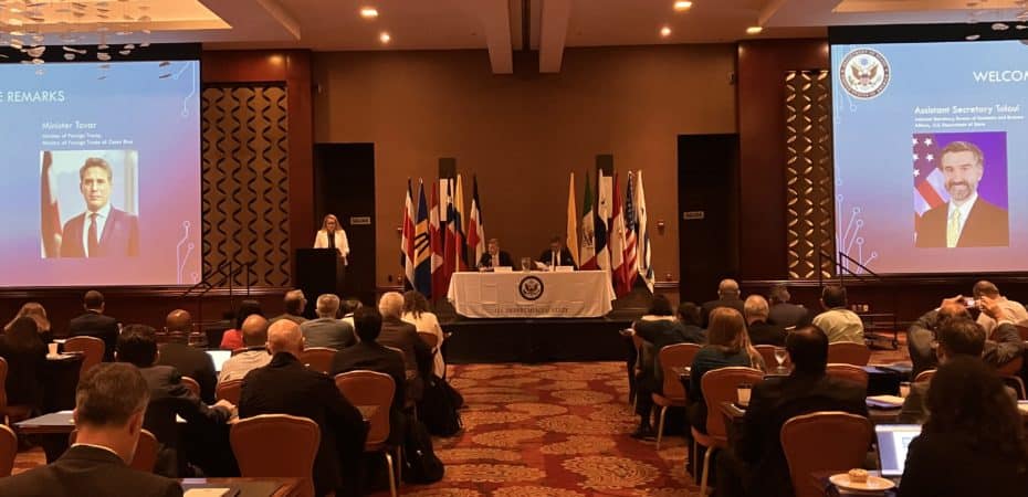 EE.UU. anuncia ayuda para que Costa Rica replique en semiconductores el éxito que ya tuvo en dispositivos médicos