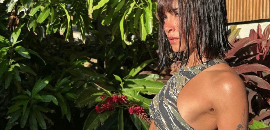 Aitana presume su bronceado de Costa Rica en entrevista con la revista ‘GQ’