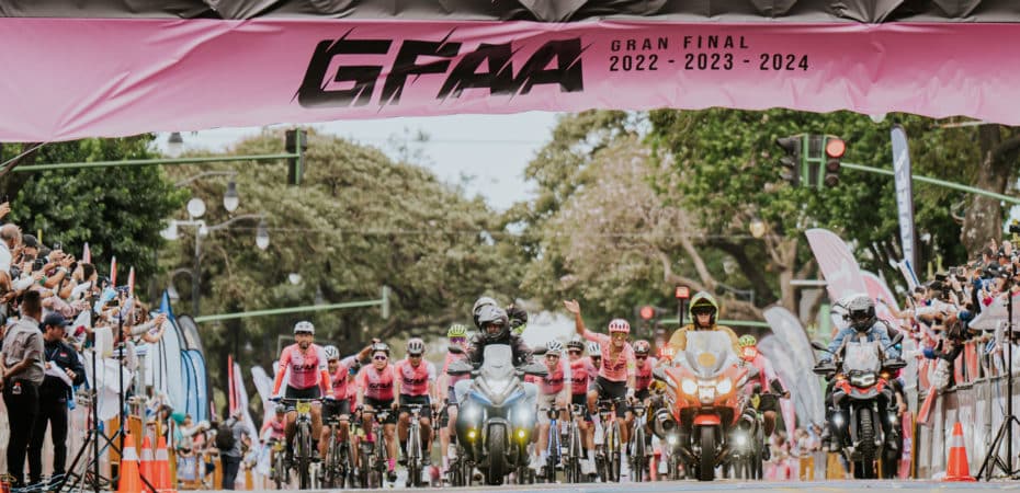 Fotos | Más de 5.500 ciclistas le dijeron adiós al Gran Fondo Andrey Amador