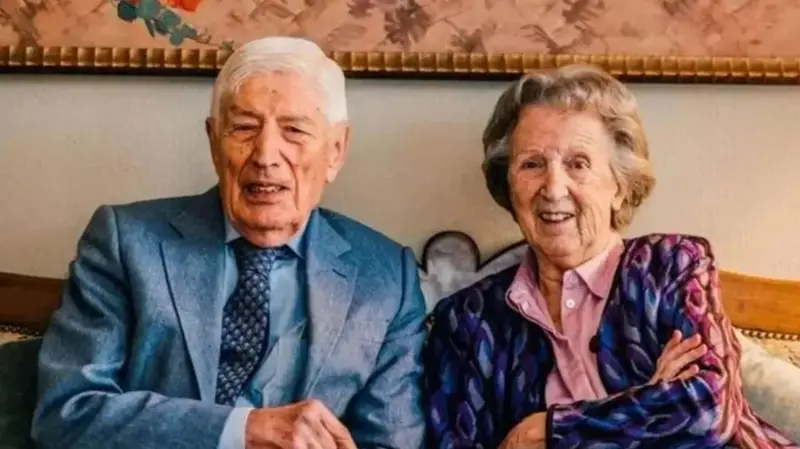 El matrimonio holandés que murió con las manos entrelazadas después de 70 años de vida en común