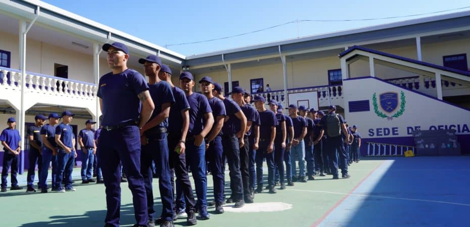 Fuerza Pública contará con 965 nuevos policías; 115 empezaron entrenamiento