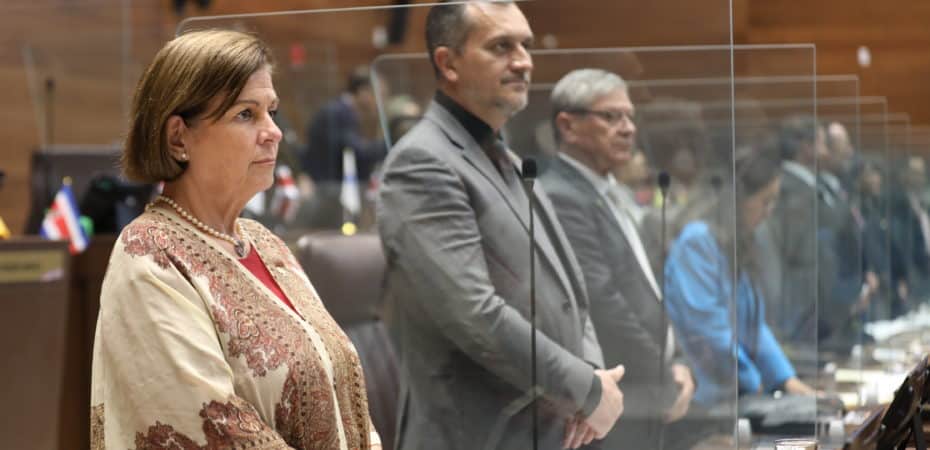 Pilar Cisneros se mantendrá como jefa de fracción del oficialismo