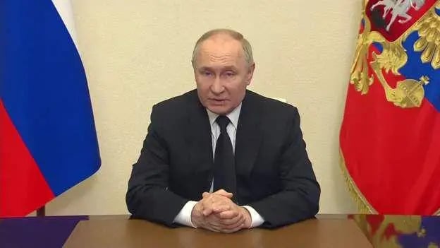 Putin asegura que los responsables del atentado en Moscú trataron de huir a Ucrania