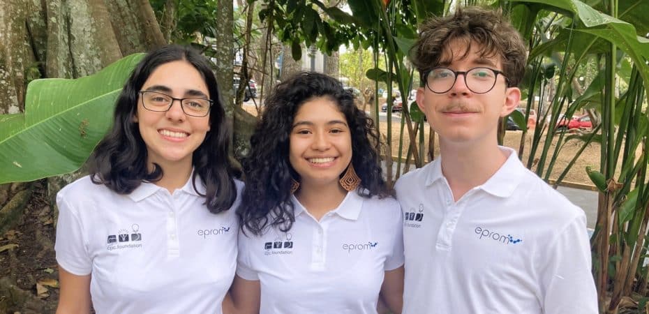 Jóvenes representarán a Costa Rica en competencia de programación más importante a nivel mundial