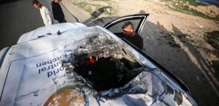 El chef José Andrés asegura que el ejército de Israel atacó “coche por coche” a los trabajadores fallecidos de su ONG