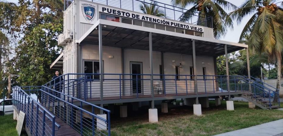 Ayuda de EE.UU. y sector privado dota de centro policial a uno de los paraísos turísticos de Costa Rica