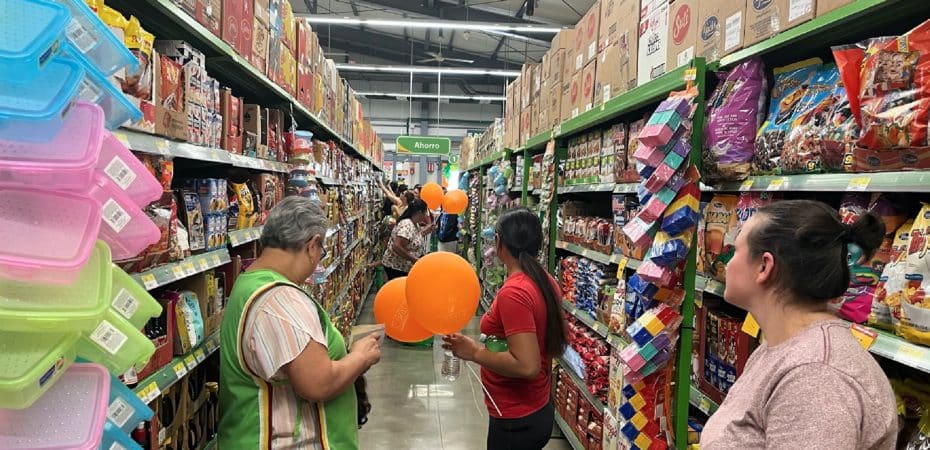 Walmart inaugura en Costa Rica su tienda n.º 900 en Centroamérica