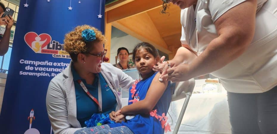 138.000 menores siguen sin recibir la vacuna contra sarampión, rubéola y paperas