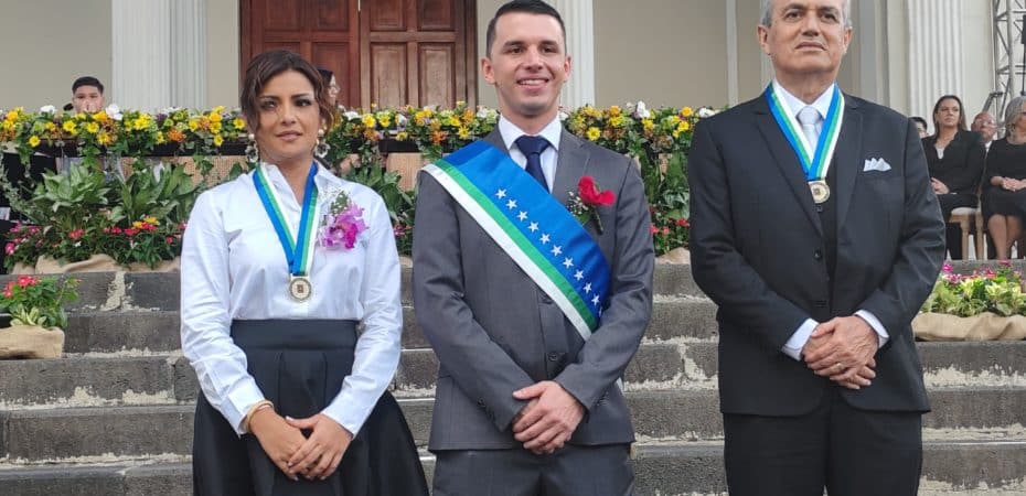 Concejo Municipal autorizó el primer viaje de Diego Miranda como alcalde de San José