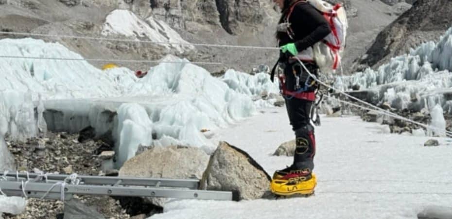 Bien, con oxígeno y agotada: este es el último reporte de Ligia Madrigal tras conquistar la cima del Everest