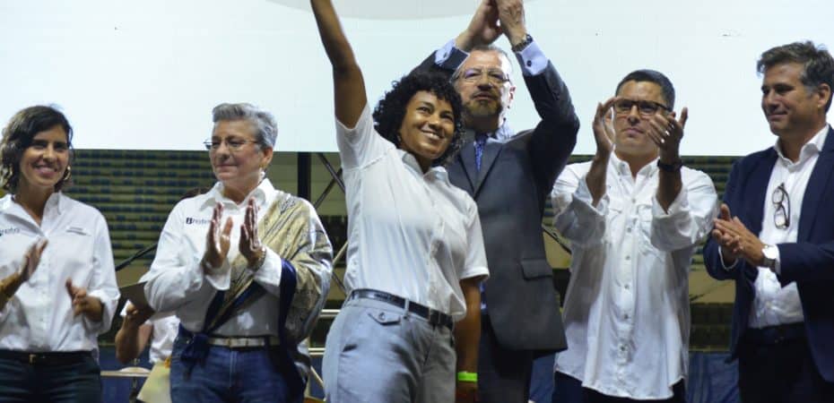 48.000 costarricenses sin bachillerato: así funciona el programa del Gobierno y la UNED para obtener el título de secundaria
