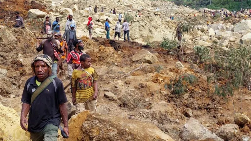Las imágenes del deslizamiento que deja más de 2.000 personas enterradas en Papúa Nueva Guinea