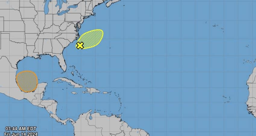 Sistema de baja presión en el Golfo de México se fortalece y puede convertirse en ciclón tropical la próxima semana